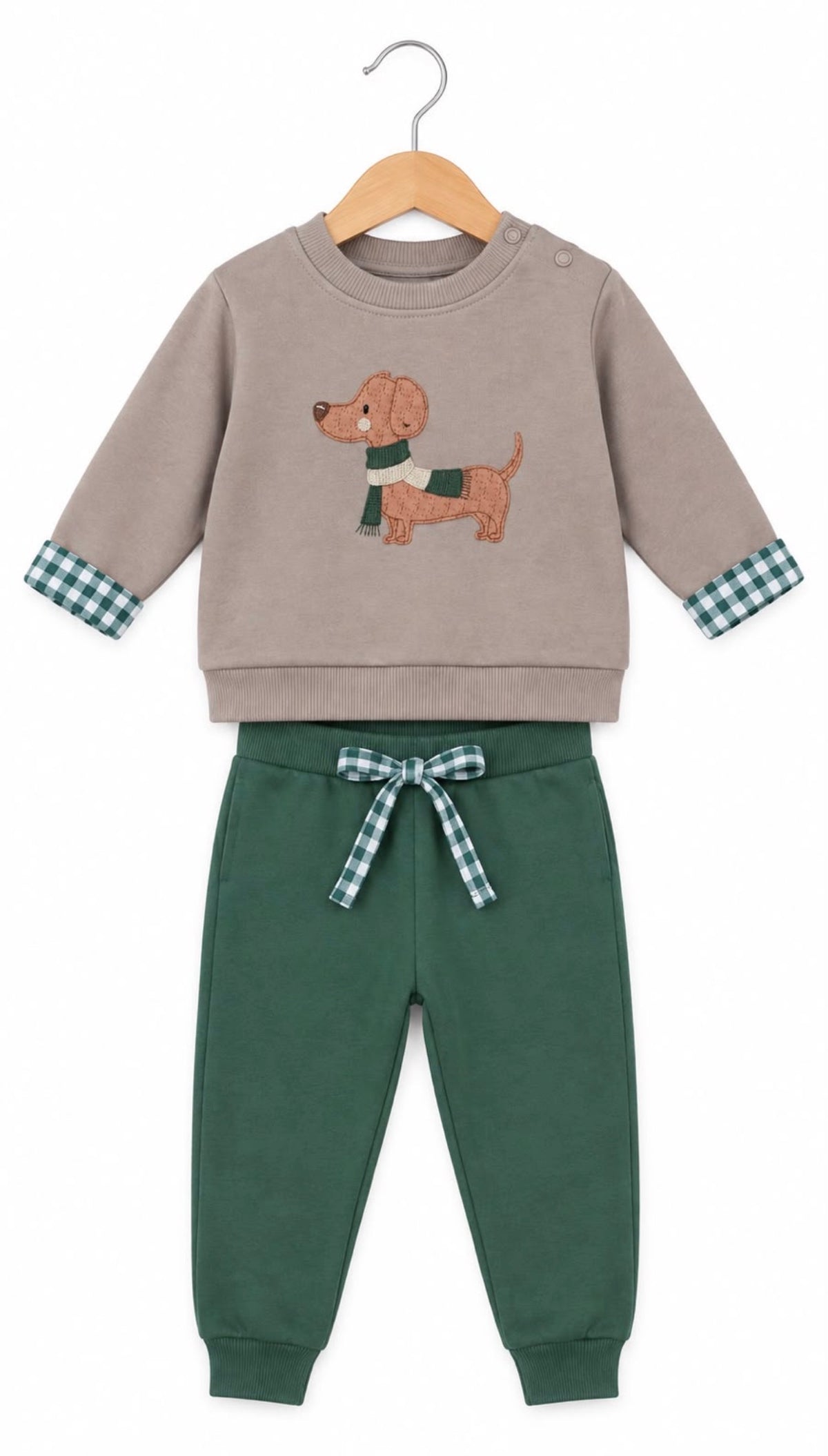 Conjunto Teckel niño
