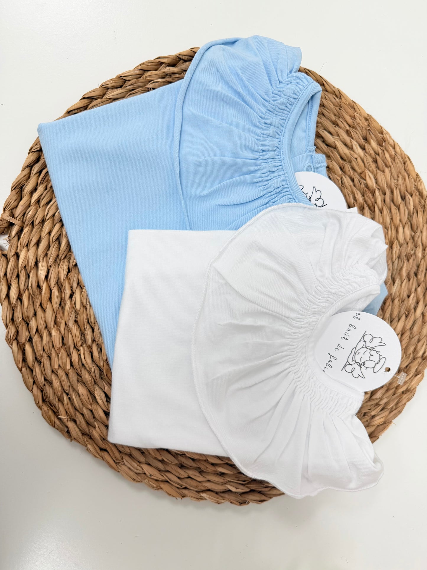 Camiseta Cuello Básica